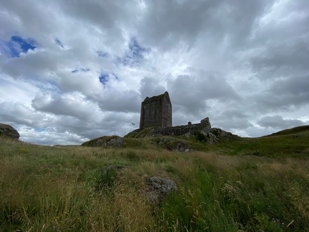 Smailholm Tower post image